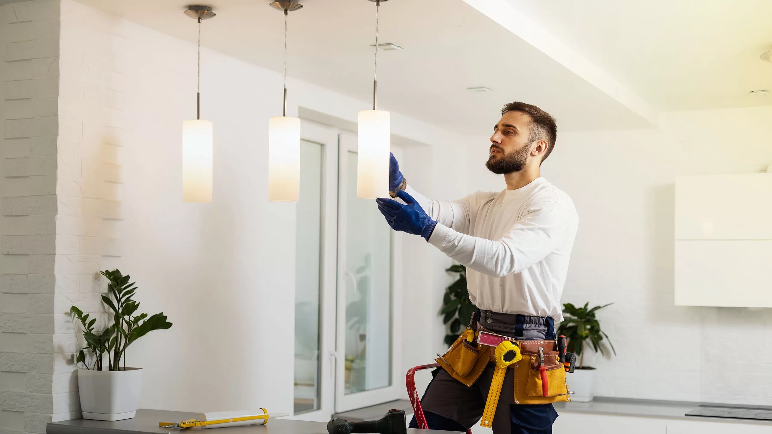 Bloomfield Hills, MI Electrical Contractor